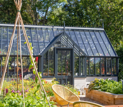 Best Position for a Greenhouse: Cliveden Greenhouse on a summer day